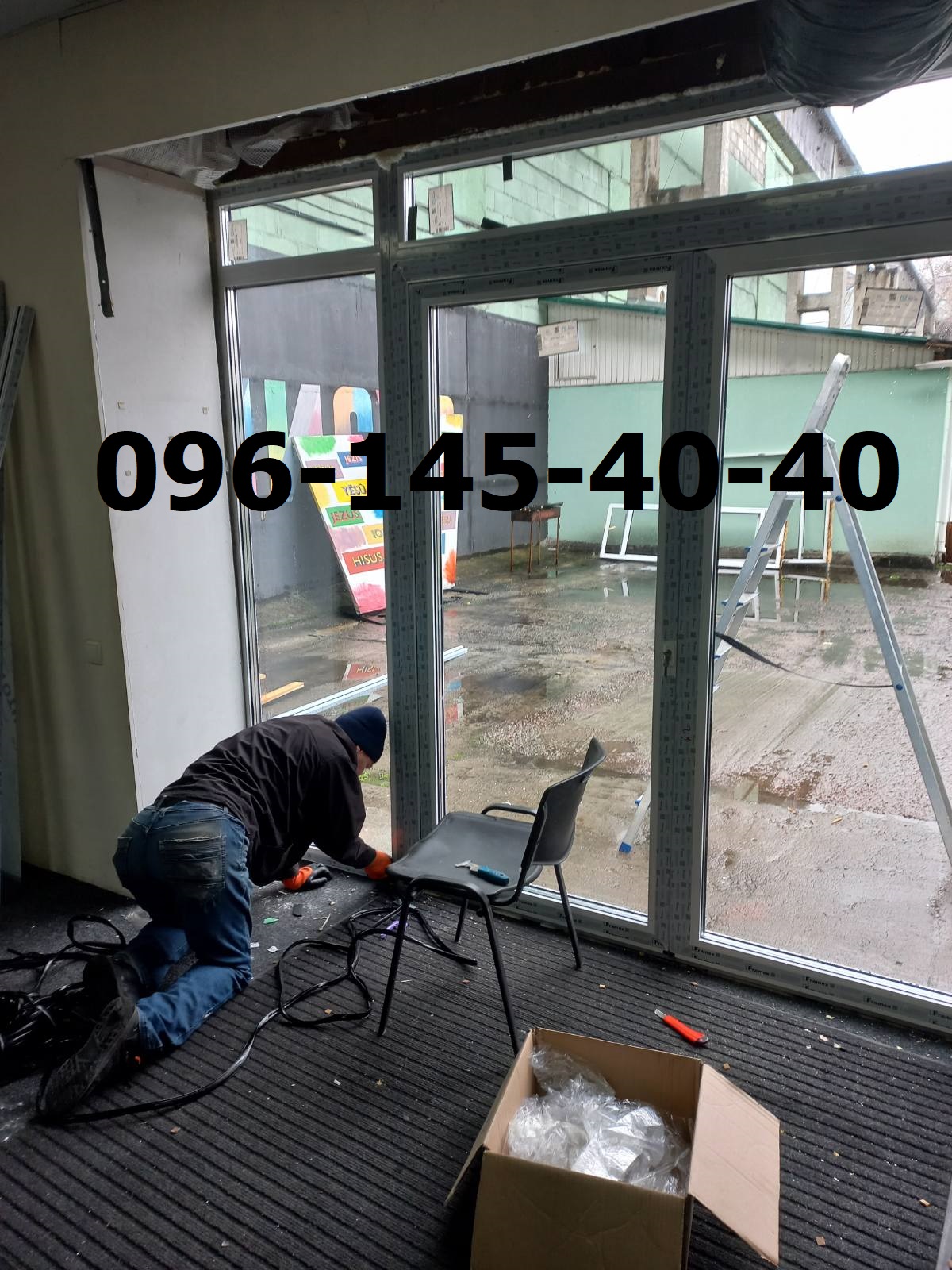 Тёплые алюминиевые двери с замком