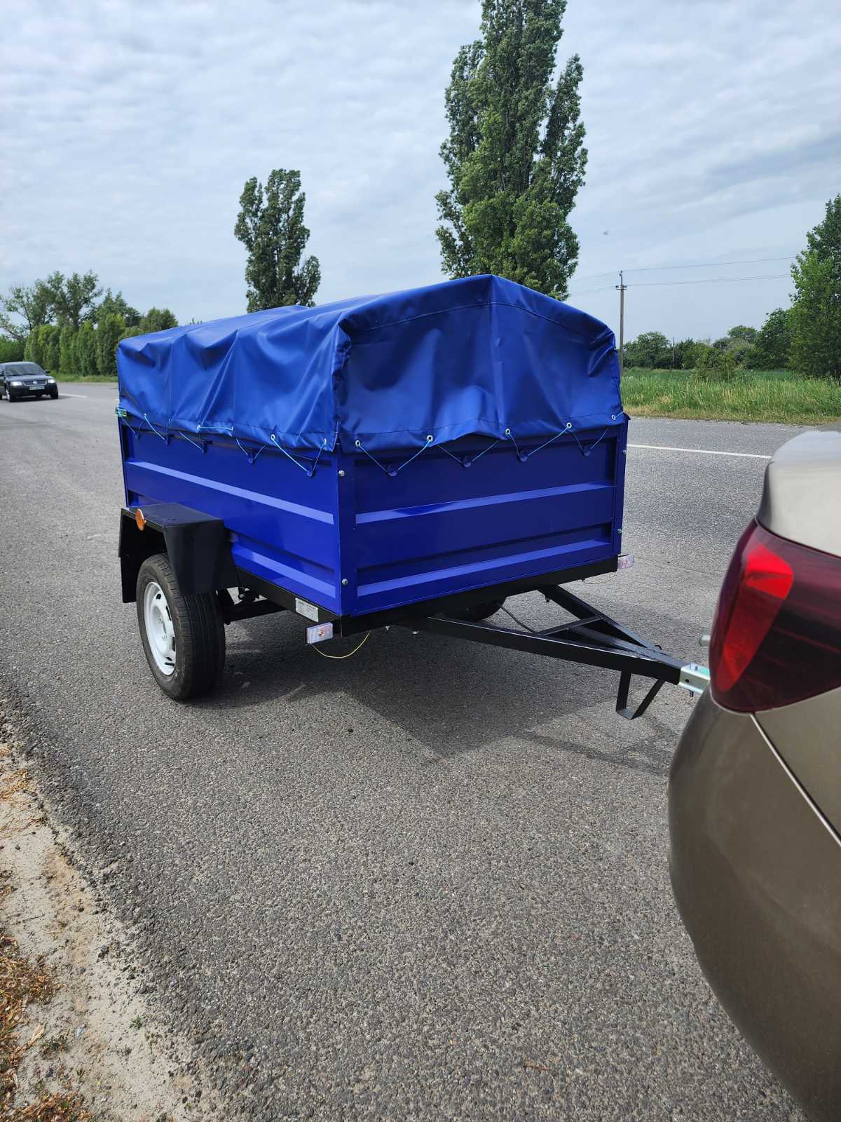 Прицеп купи и перевози в 5 раз больше.Цены завода