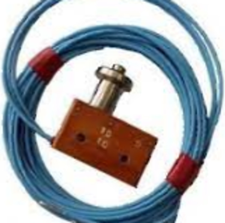 Куплю мікроперемикачі АМ800К