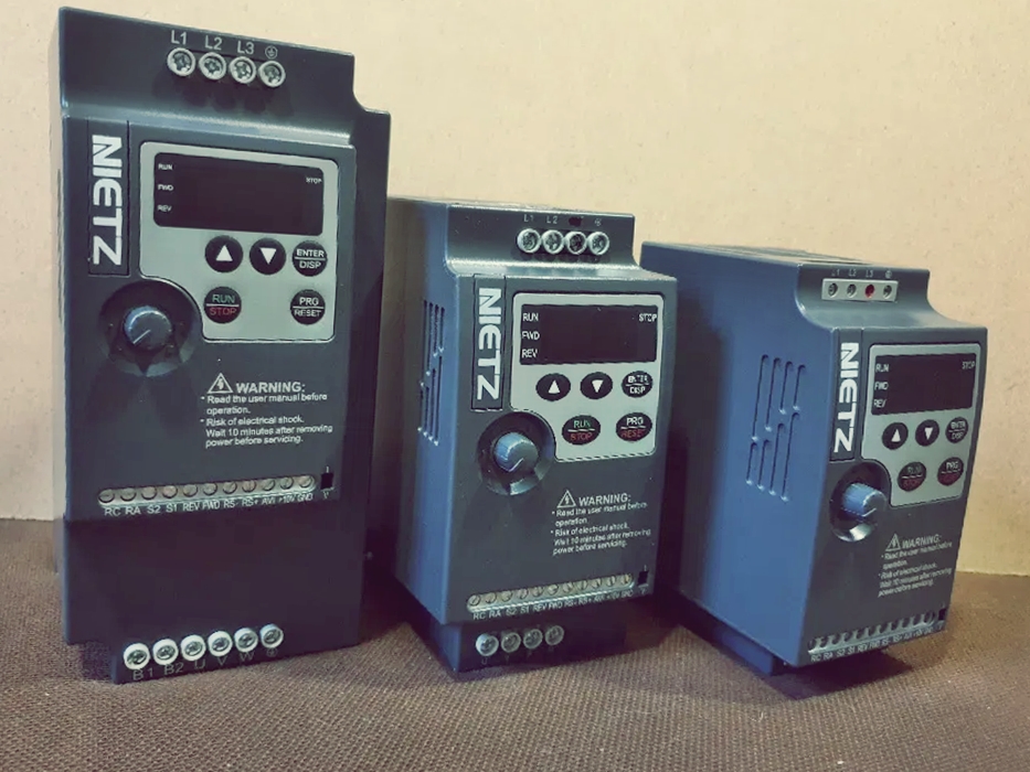 преобразователь частоты NL1000-01R5G2 1, 5кВт,  220В,  1ф.  частотник