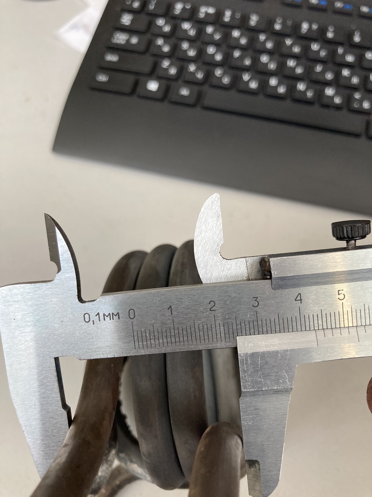 Хомутовые (кольцевые)  нагреватели