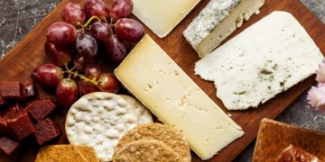 Какой сыр выбрать для завтрака, пасты, салата и закусок?