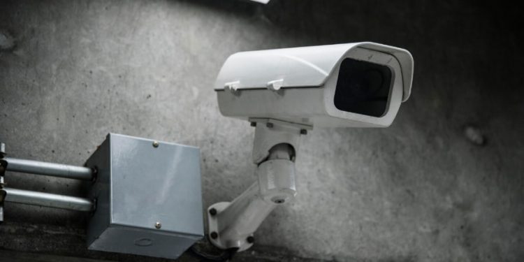Візуальний контроль: як сучасні системи спостереження захищають бізнес та майно