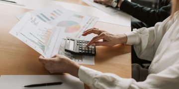ROI корпоративного навчання англійської 2026: як виміряти