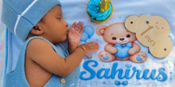 Привітання з народженням сина: 50 варіантів українською