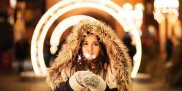 40 привітань жінці з Новим 2027 роком своїми словами