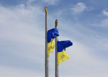 Привітання з Днем Незалежності України 2026: 100 варіантів у прозі, віршах, СМС