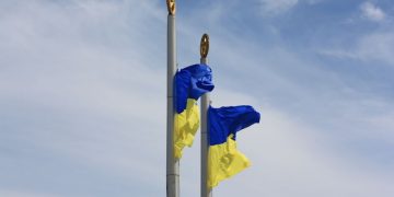 Привітання з Днем Незалежності України 2026: 100 варіантів у прозі, віршах, СМС