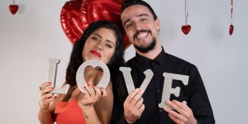 40 привітань з Днем Валентина 2027: коханим, дружині, чоловіку