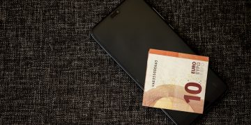 Мобільний банкінг та кешбек