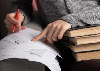 Підготовка студентських та наукових робіт з гуманітарних і точних дисциплін: поради та допомога ZULU