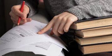 Підготовка студентських та наукових робіт з гуманітарних і точних дисциплін: поради та допомога ZULU