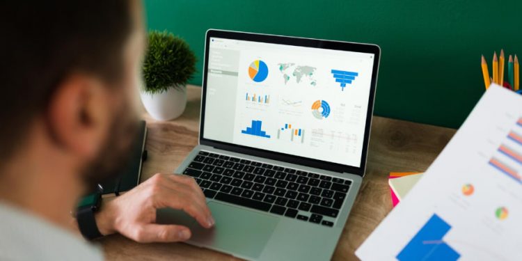 Google Ads чи SEO: куди малому бізнесу вкладати перший маркетинговий бюджет