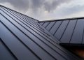 Профнастил в строительстве: виды, технические характеристики и правила выбора