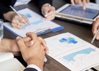 Стратегії трансформації великого бізнесу України: інвестиції, євроінтеграція та нові ринки